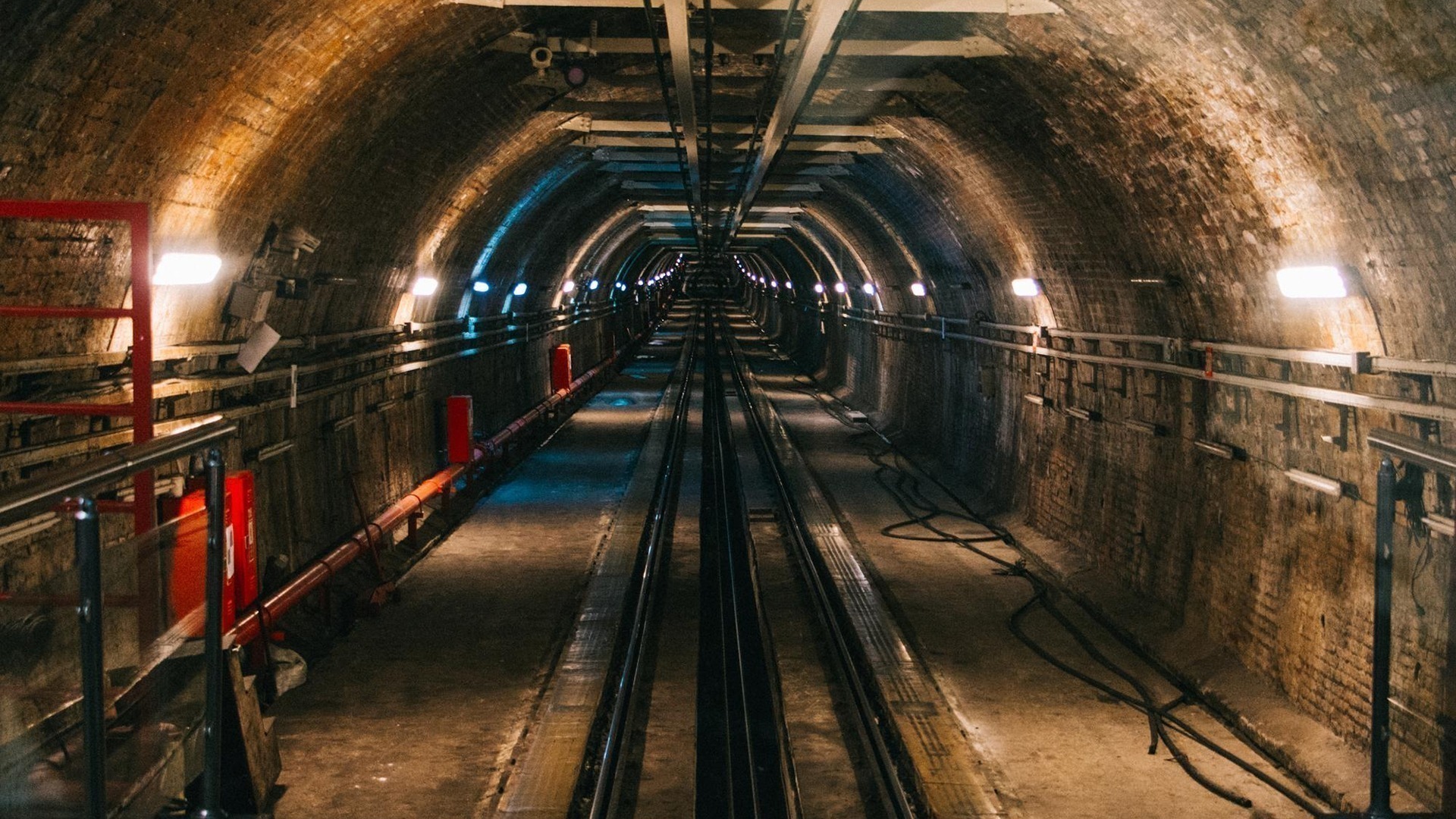 Enclosures Enhance Safety and Reliability for London Underground Signaling and Control Systems